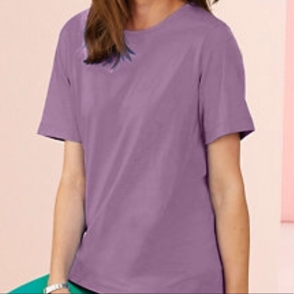 American Sweetheart Essential Tee - Crew Neck